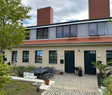 Maisonette mit Terrasse + Balkon und EBK + Stellplätzen - Photo 1