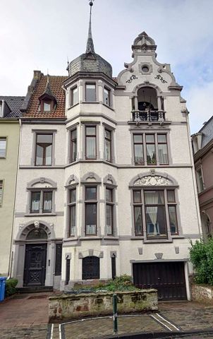 Wohnung im 2. OG zur Miete im Denkmalgeschützten Mehrfamilienhaus in Düren – 65,50 m²- - Photo 5