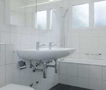 "Wohnen nahe am Greifensee!" - Photo 4