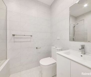 Apartment with 2 bedrooms, 2 bathrooms & parking for 1 car - Photo 3