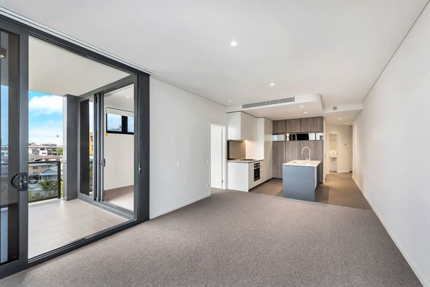 Valencia Residences - Photo 1