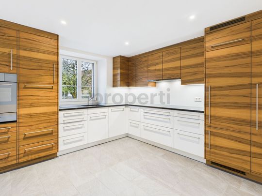 Attraktive 3.5-Zimmer-Wohnung mit Balkon in Zweidlen - Photo 1