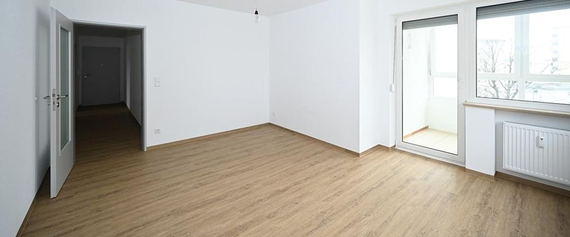 Kernsanierte 3-Zimmer-Wohnung in zentraler Lage! Neumarkt - Nähe Schlossbad - Foto 1