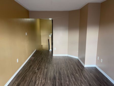 For Lease - 30 Lonestar Crescent, Brampton, Ontario - Photo 2