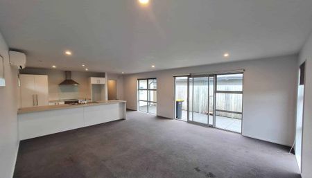 3 Bedroom Home - Photo 4