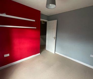 3 Bed Semi-Detached House, Rowans Crescent, NG6 - Photo 4