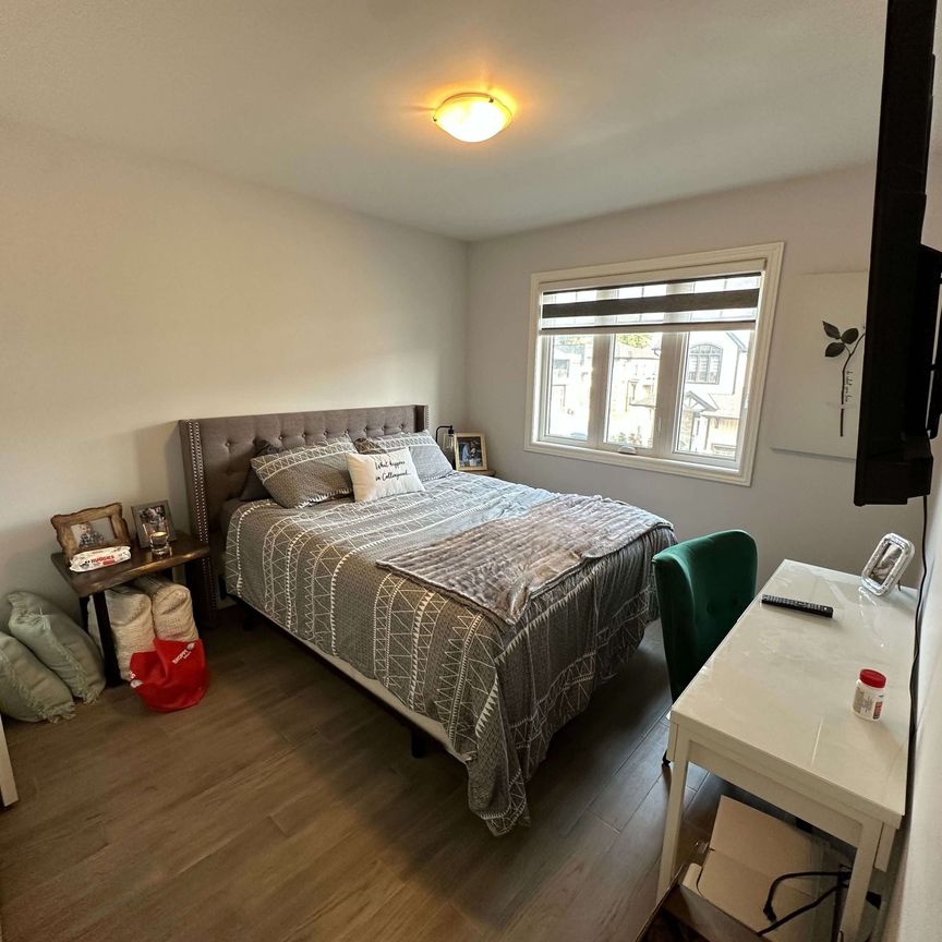 For Lease - 170 Rosie Street, Blue Mountains, Ontario - Photo 1