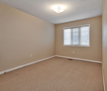 For Lease - 1765 Cobra Crescent, Burlington, Ontario - Photo 6