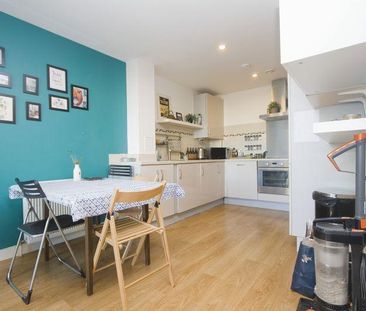 1 bedroom apartment to rent - Photo 4