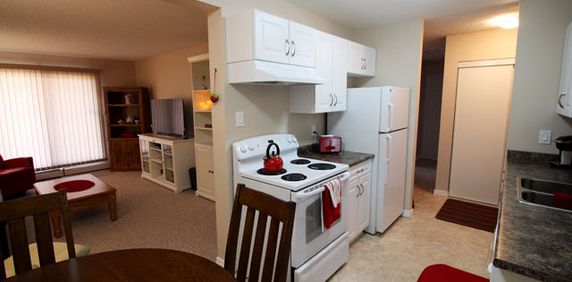 The Ridgewood - Photo 2