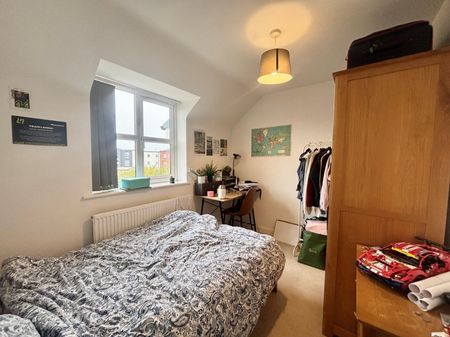 2 bedroom flat to rent - Photo 3