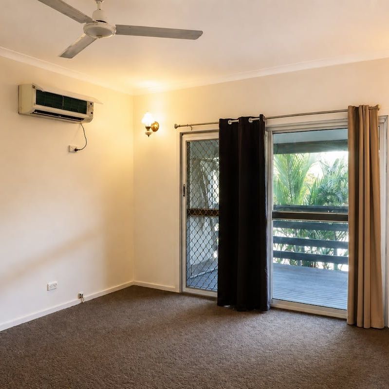 UNFURNISHED SPLIT LEVEL HOME - Photo 1
