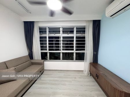 Blk 293D Skypeak @ Bukit Batok (Bukit Batok), HDB 4 Rooms - For Rent - Photo 2