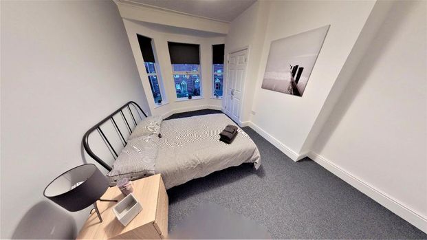 1 bedroom in a house share to rent - Photo 1
