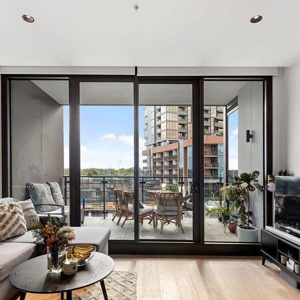 307/21 Mills Boulevard, Alphington VIC 3078 - House For Rent | Domain - Photo 1