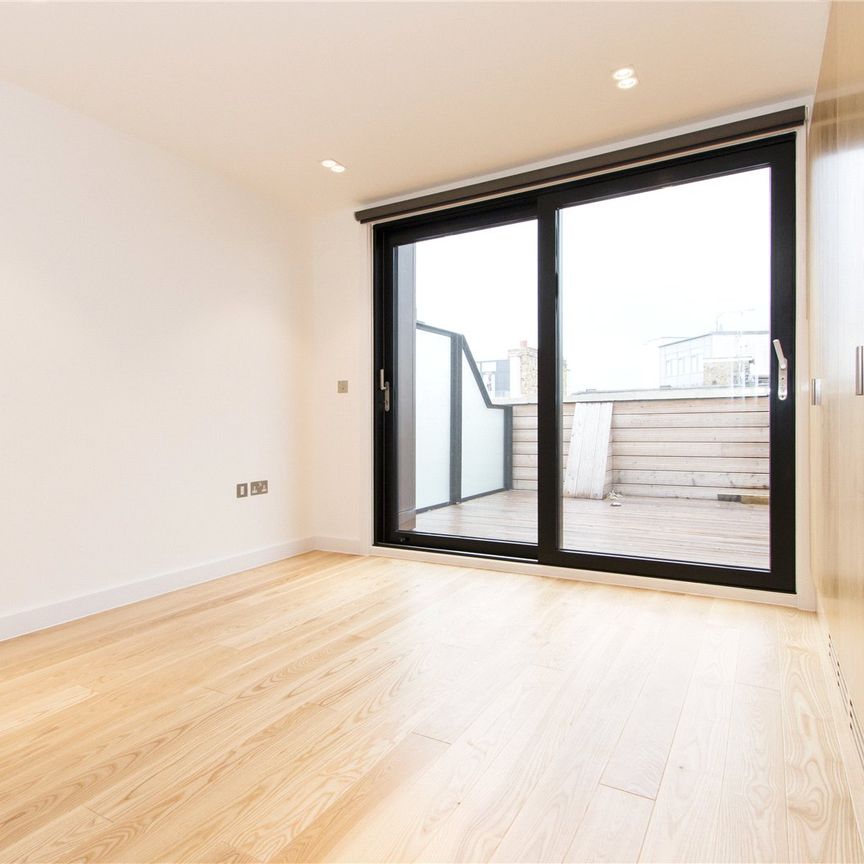 Willow Street, Shoreditch, London, EC2A 4BH - Photo 1