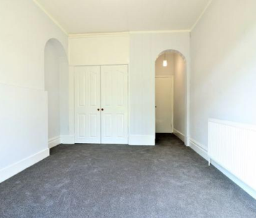 4 bedroom terraced house to rent - Photo 4
