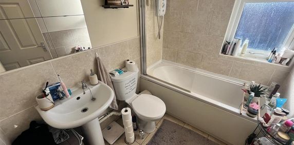 1 bedroom property to rent - Photo 2