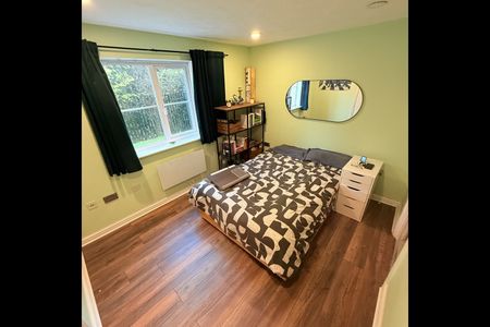 2 Bed Flat, Joseph Hardcastle Close, SE14 - Photo 5