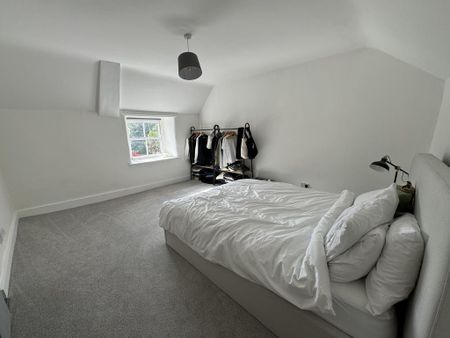 3 bedroom detached house to rent - Photo 4