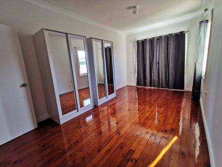 39 Grateley Street, Elizabeth Grove, SA 5112 - Photo 2