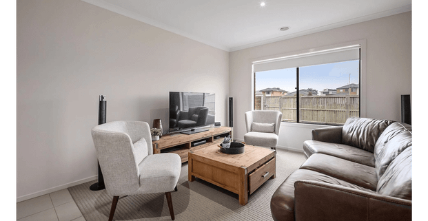 Spacious 4-Bedroom Family Home in Prime Clyde North Location - $630 Per Week - Photo 1