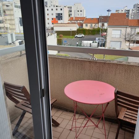 Location Appartement 1 pièce 19m² CLERMONT FERRAND 63000 - Photo 4
