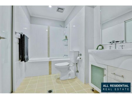 1 / 21-25 Beatson Street, Wollongong, NSW 2500 - Photo 4