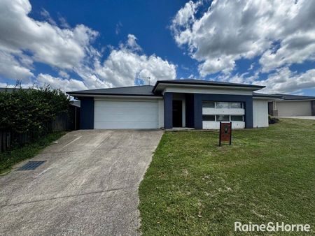 1 Sandpiper Circuit, Aberglasslyn, NSW 2320 - Photo 2