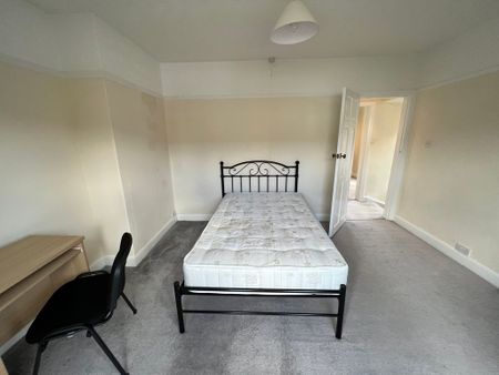 Garfield Terrace, Leeman Road - P10375 - Photo 5