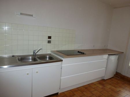 Location Appartement 2 pièces 51m² ANGOULEME 16000 - Photo 5