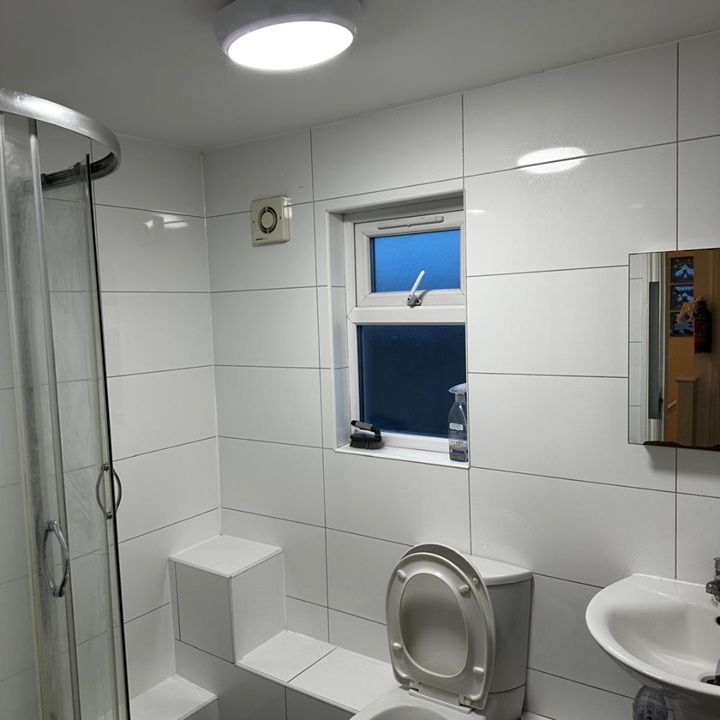 Room in a Shared House, Lansdowne Road, E11 - Photo 1