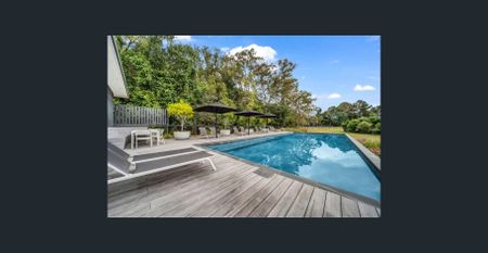 Modern Townhouse in heart of Albany Creek - Photo 3