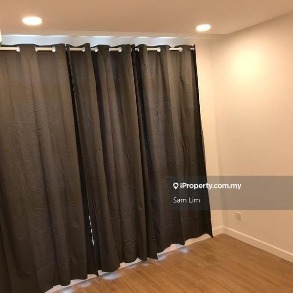 Vivo Residential Suites, Jalan Klang Lama (Old Klang Road) - Photo 1