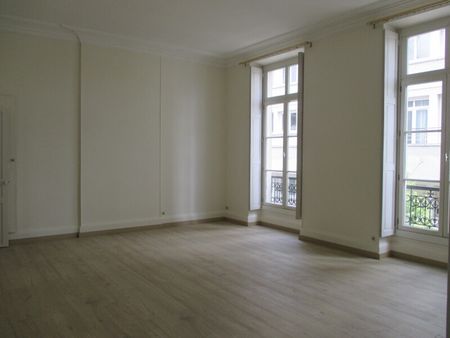 Location Appartement 5 Pièces 124 m² - Photo 4