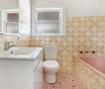 9 Henry Street, Guildford NSW 2161 - House For Rent | Domain - Photo 6