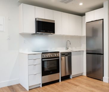55 Hendrick Avenue - Photo 2