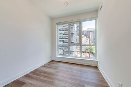 For Lease - 65 Broadway Avenue Unit# 307, Toronto, Ontario - Photo 3
