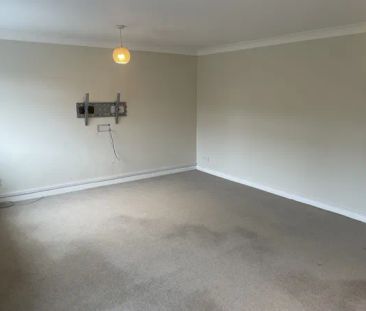 St. Davids Drive, Warrington WA5 9SA - Photo 1