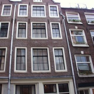 For rent, New renovated studio in an old monument in the city centre of Amsterdam. Location korte leidse dwarsstraat . - Photo 1