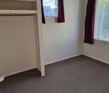 Sunny deck near Sunnyvale station - Photo 3