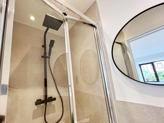 Yoho Battersea 2b2b Room 1 - Photo 1