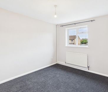 Mulberry Close, Hardwicke - Photo 3
