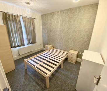 House share to rent - Photo 4