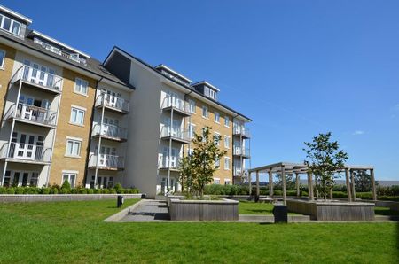 Kensington House, Park Lodge Avenue, West Drayton, UB7 - Photo 2