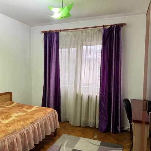 Apartament de inchiriat, 2 camere Gara Alte proprietati in zona Gara - Photo 1