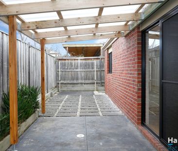 22 Sunridge Drive, Mernda, Vic 3754 - Photo 2