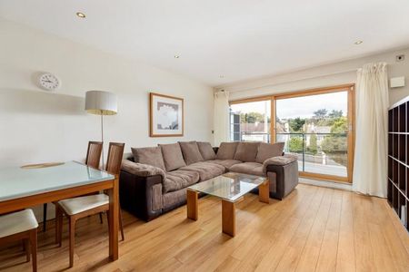 38 Merrion Hall Mount Merrion Avenue Blackrock Co Dublin - Photo 2