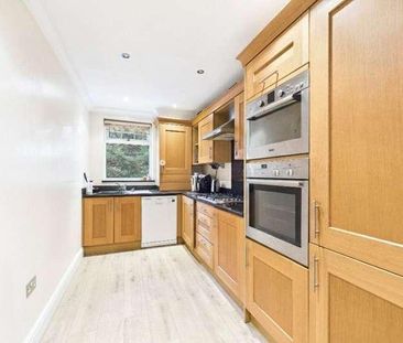 Fairway, Shoppenhangers Road, Maidenhead, Berkshire, SL6 - Photo 6