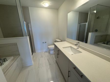 For Lease - 1583 Savoline Boulevard, Milton, Ontario - Photo 5